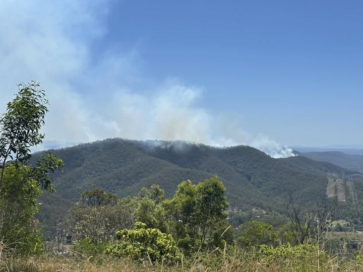 Tamborine and Cedar Creek - fire as at 12:59pm Wednesday, 22 October 2025